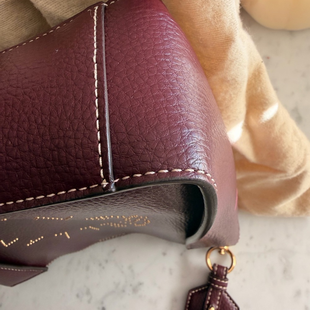 Stella McCartney Mini Logo-Embellished Crossbody Bag in a burgundy - Picture 10 of 10